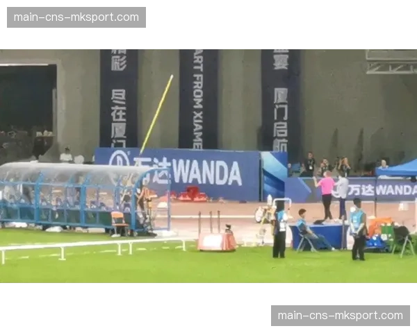 世界田径钻石联赛厦门站：杜普兰蒂斯轻松跃过6米15