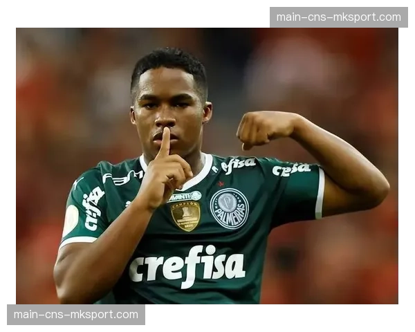 皇马将签下18岁西班牙前锋圣马里亚，球员下赛季正式加盟